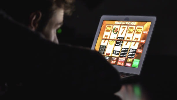 DANA and OVO e-wallet icons